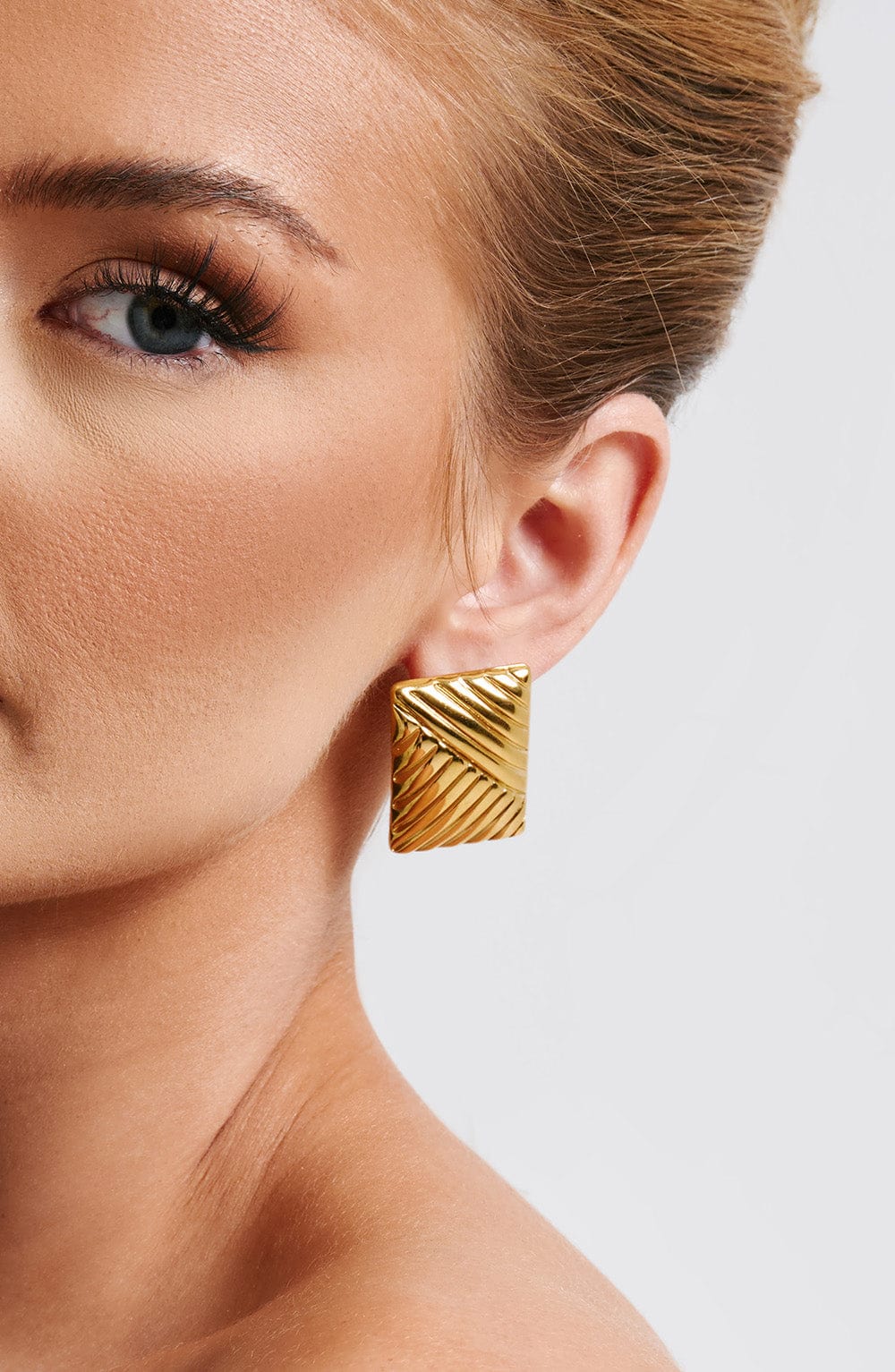 Barb Earrings