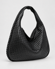 ARIA Shoulder bag