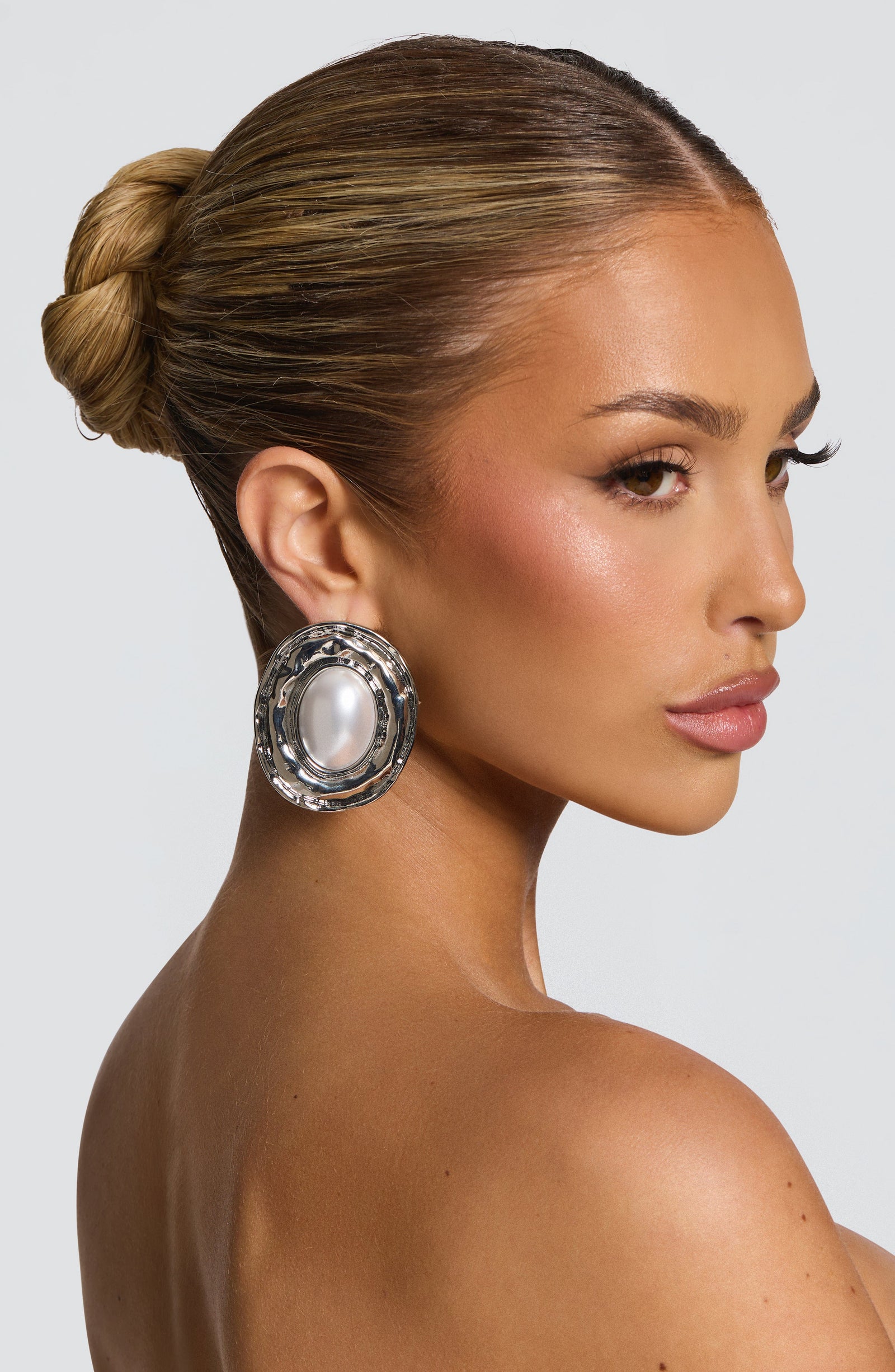Viana Earrings