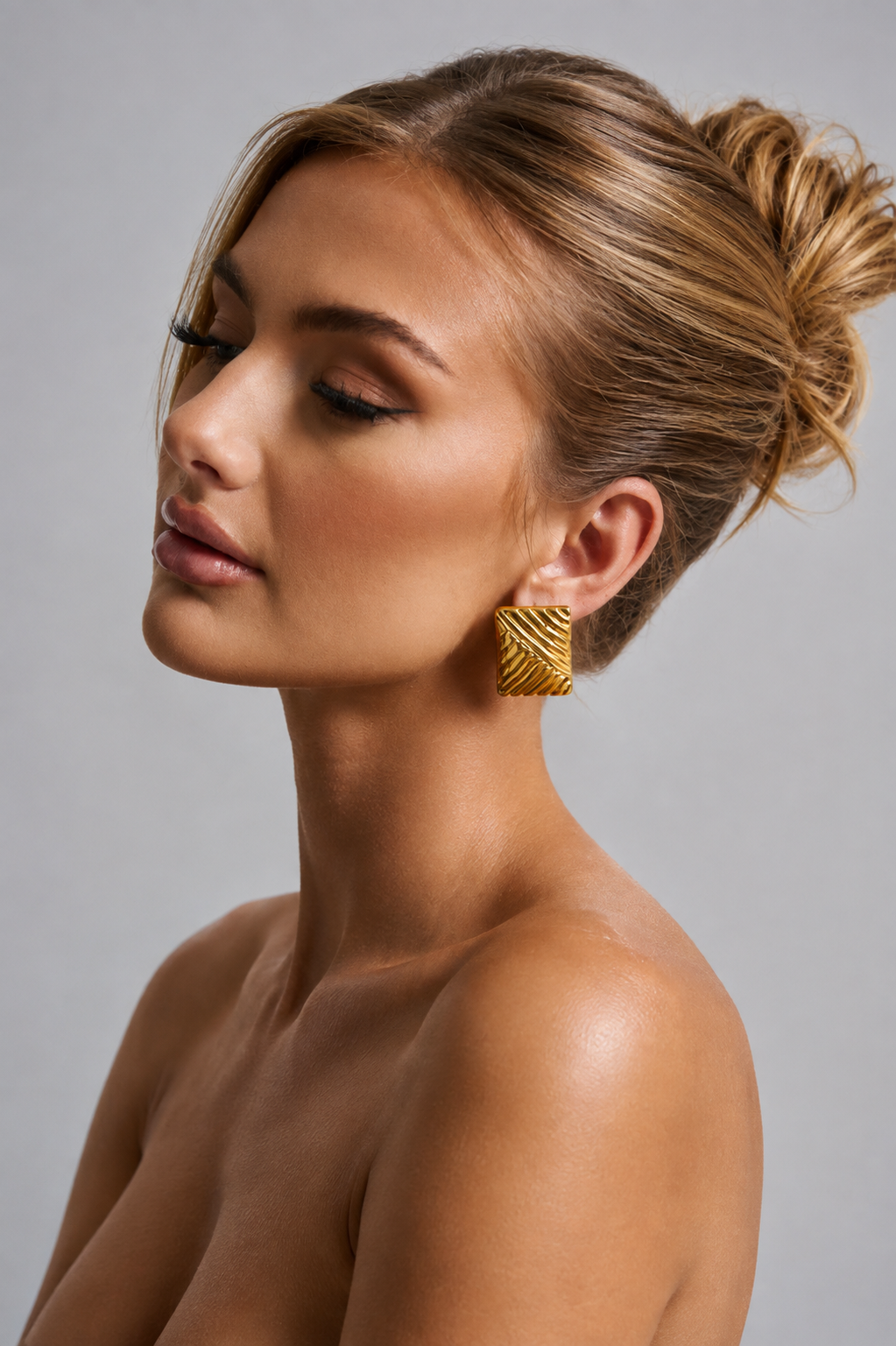 Barb Earrings