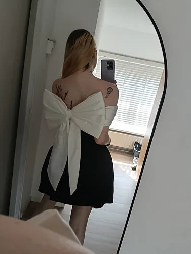 Amber K.