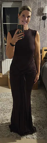 Claire J.