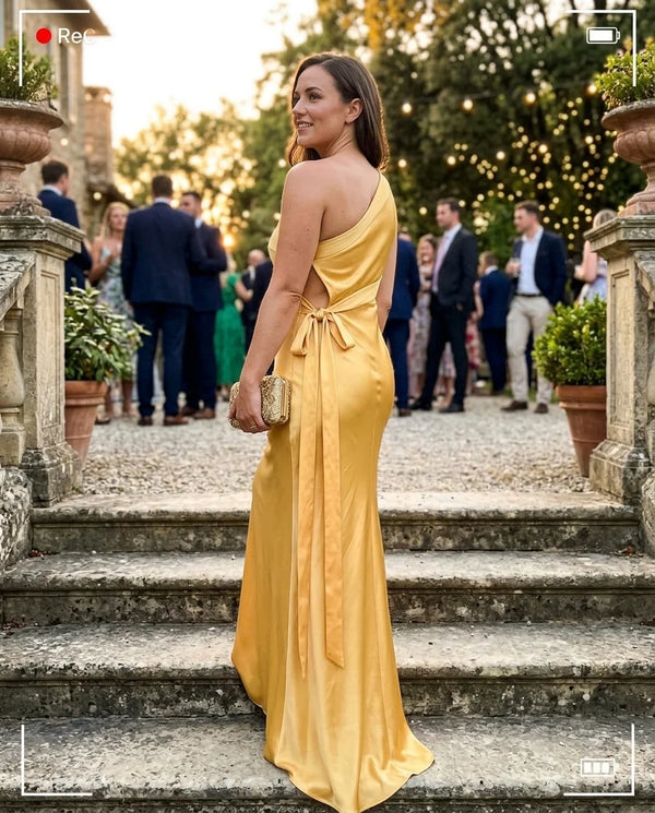 Holly J.